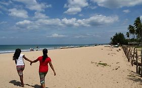 Marine Tourist Guest House At Negombo Beach